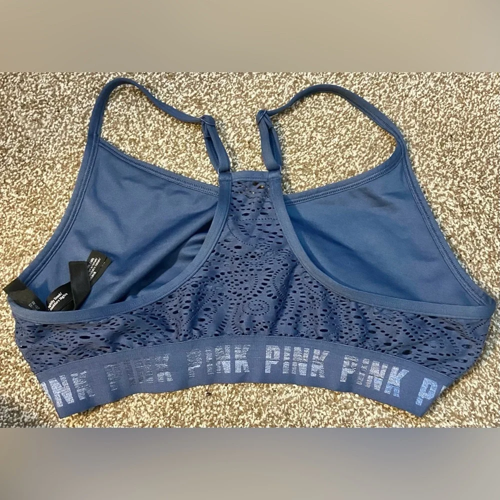 VICTORIAS SECRET PINK ULTIMATE LIGHTLY LINED SPORTS BRA!  BLUE   LARGE